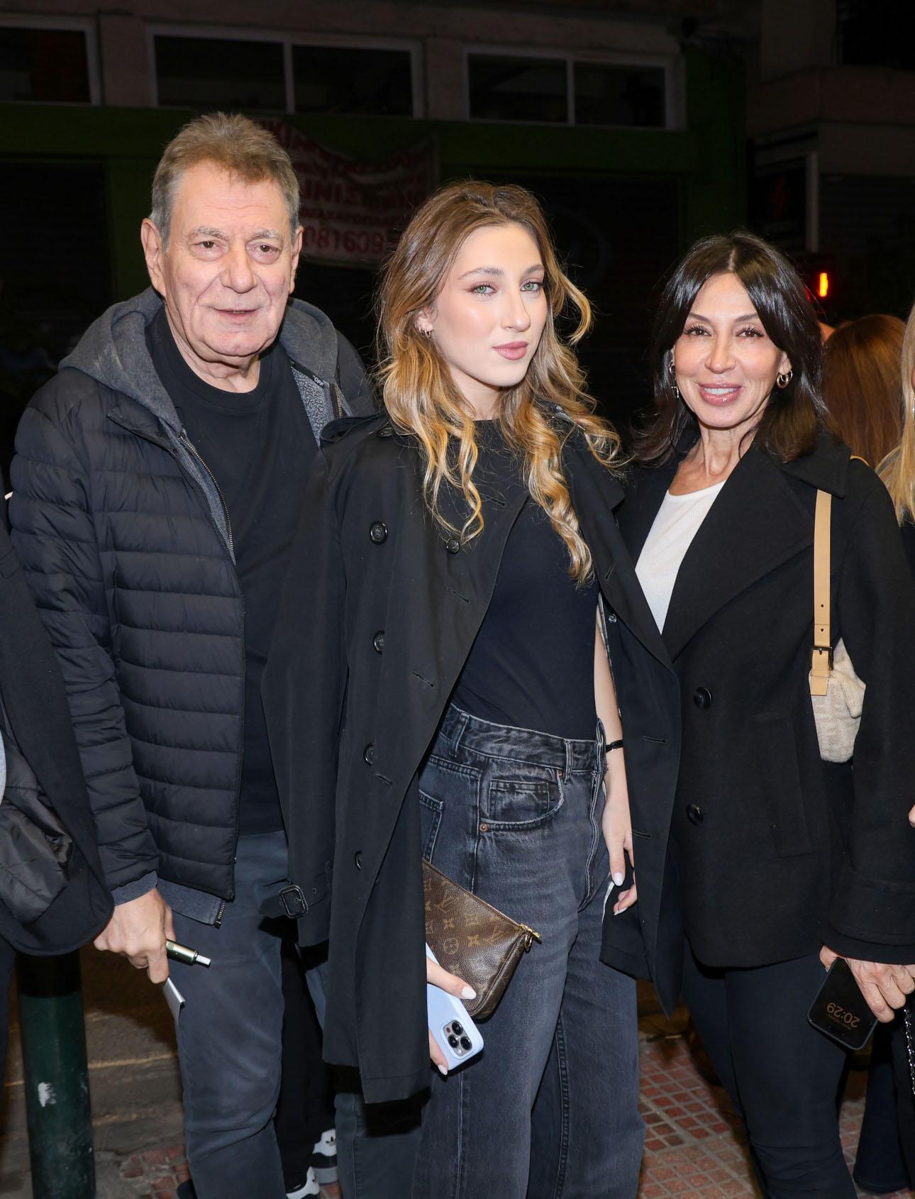 Ο Άγγελος Διονυσίου με τη σύζυγό του, Γεωργία, και την κόρη τους, Ηλέκτρα/ NDP Photo Agency