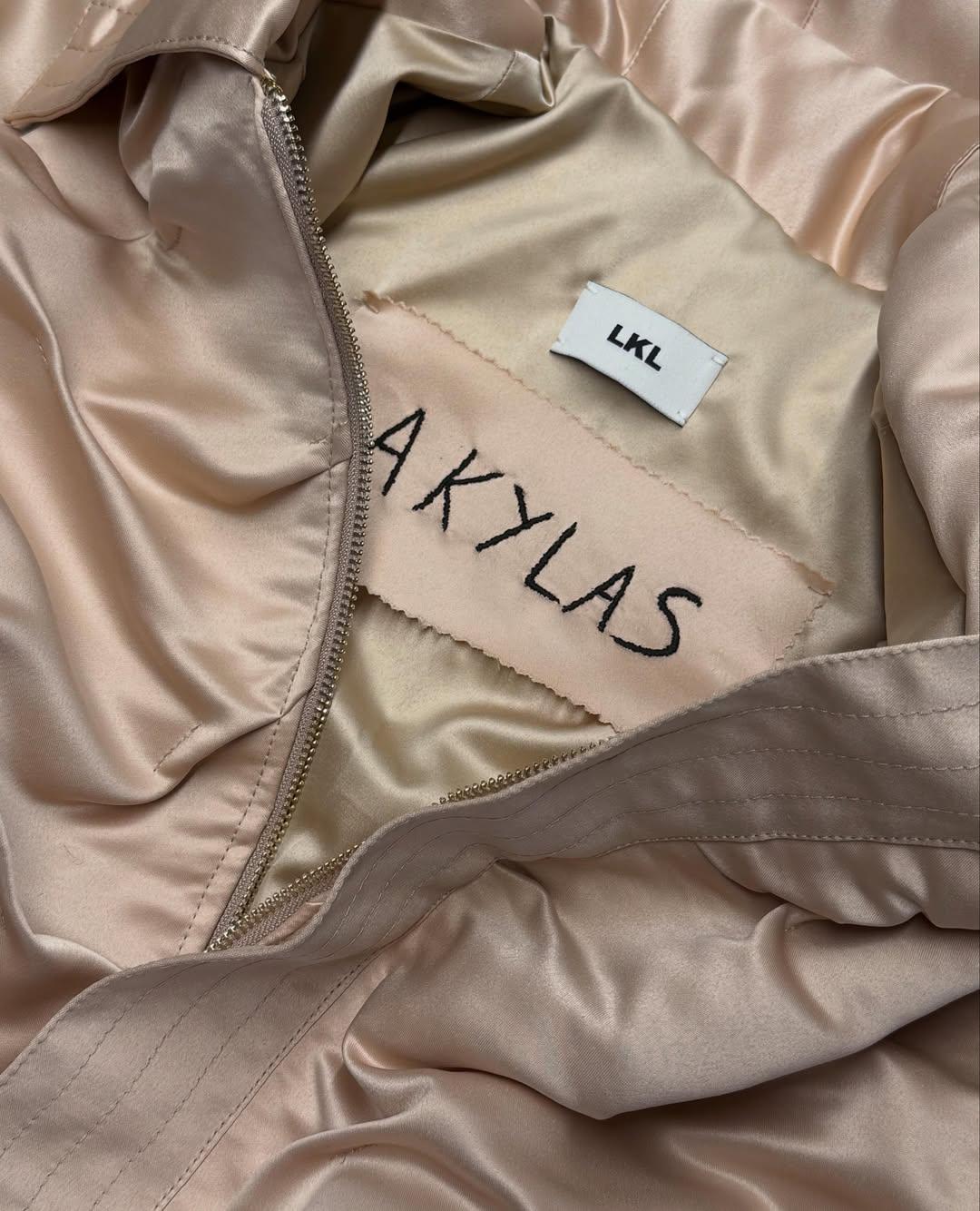 Φωτογραφία: IG @officiallkl