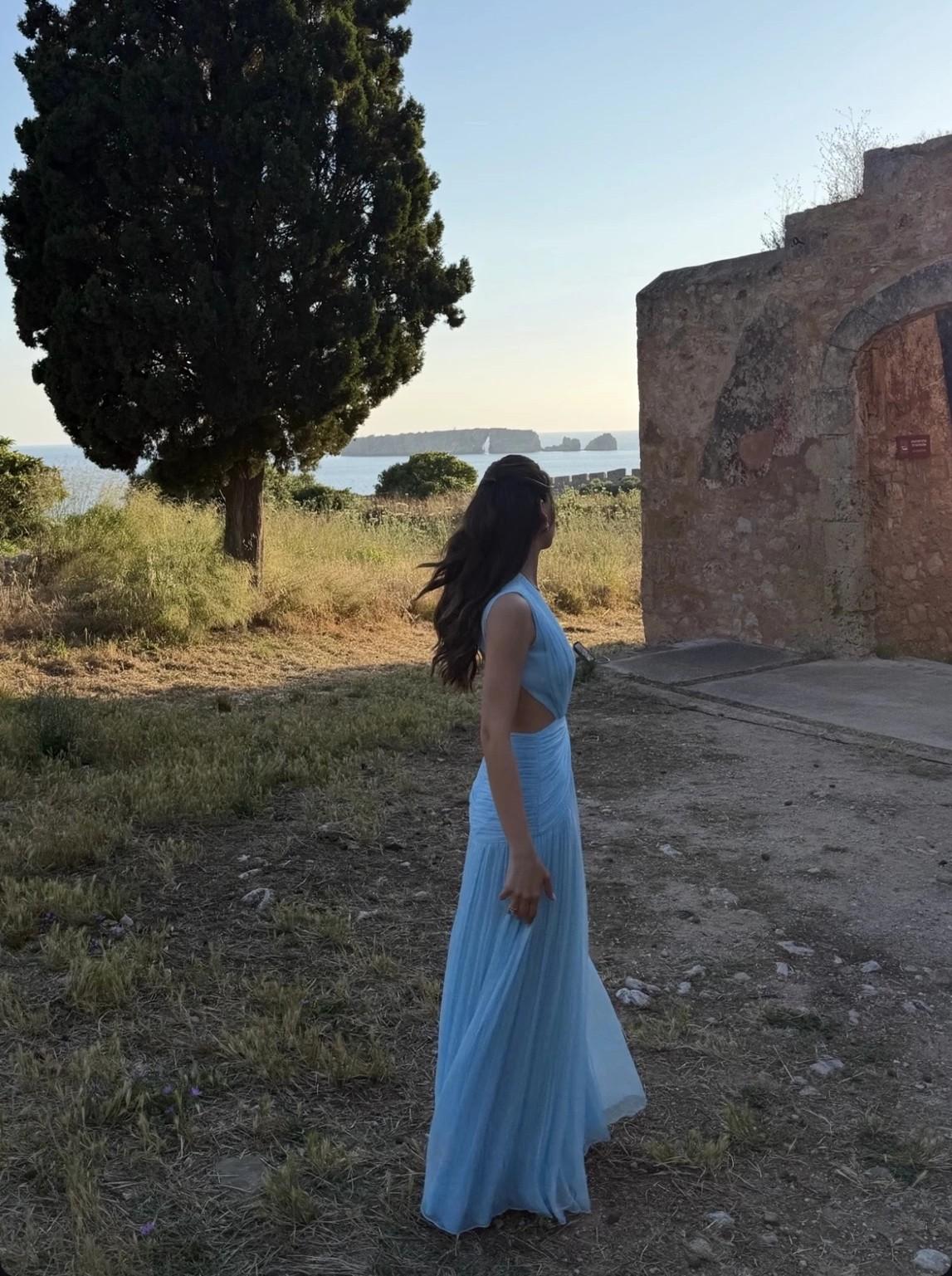 Photo credit: @akostopoulou Instagram