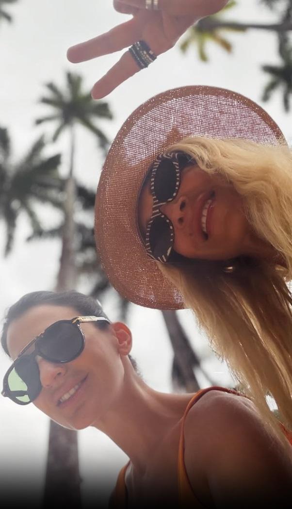 Δήμητρα Κούστα και Άννα Βίσση/ @annavissiofficial