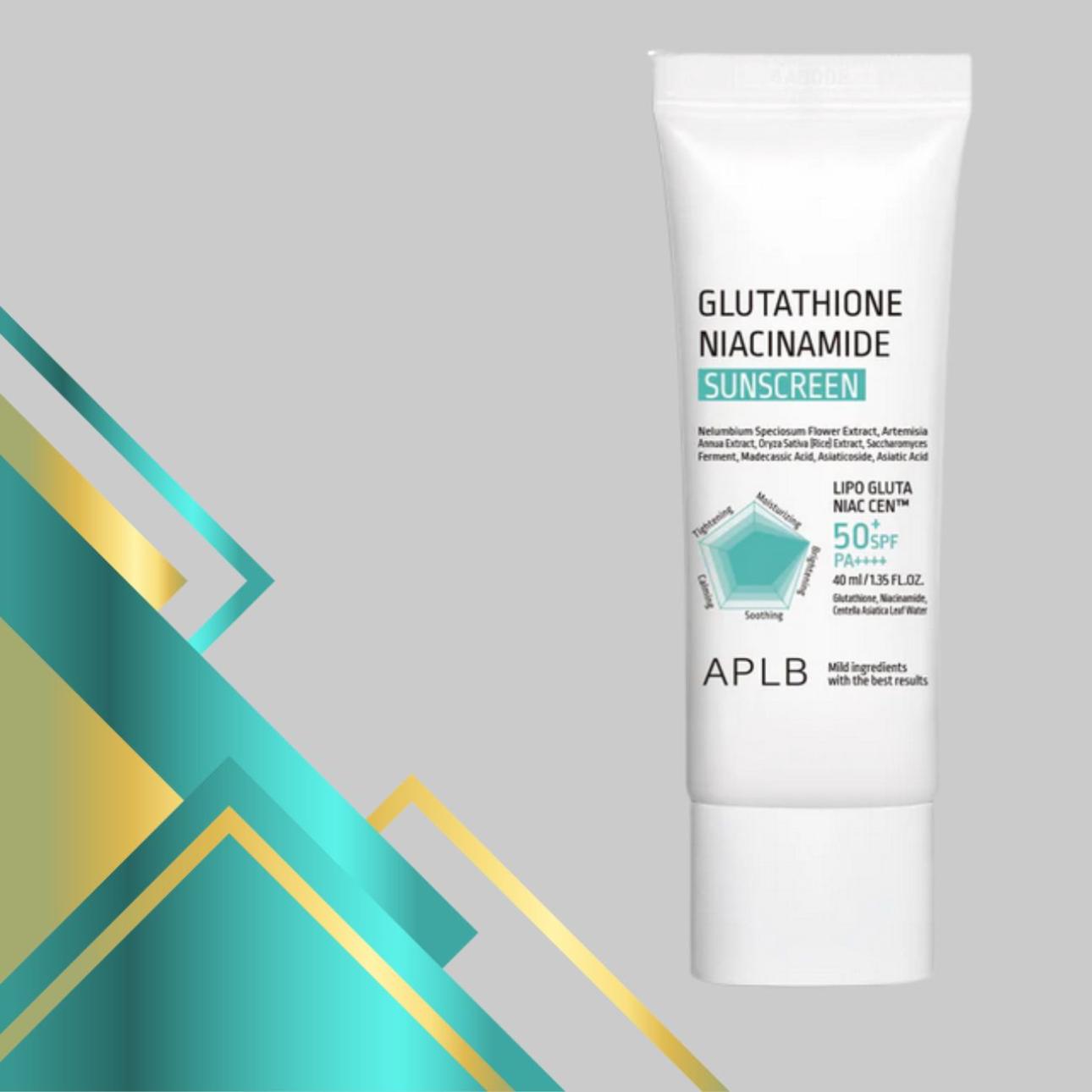 Glutathione Niacinamide Sunscreen, APLB  Εμπλουτισμένο με γλουταθειόνη και νιασιναμίδη, που ενισχύουν την ελαστικότητα και τη φυσική λάμψη του δέρματος. Το εκχύλισμα Centella asiatica προσφέρει καταπραϋντική δράση, μειώνοντας τον ερεθισμό και την ερυθρότητα.