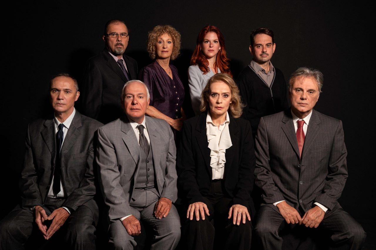 Δευτέρα και Τρίτη θεατρικές παραστάσεις