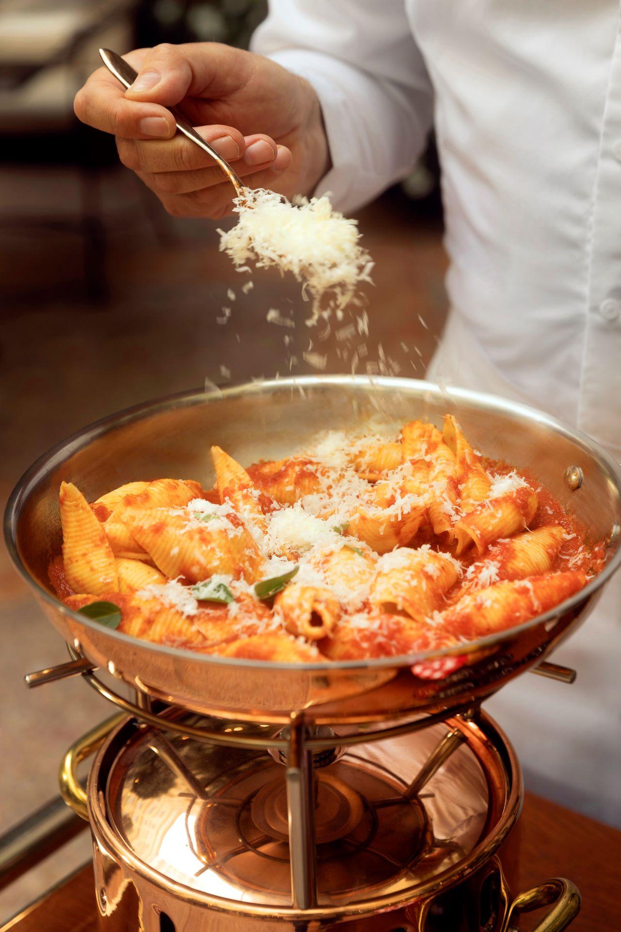 Pasta με κόκκινη σάλτσα 