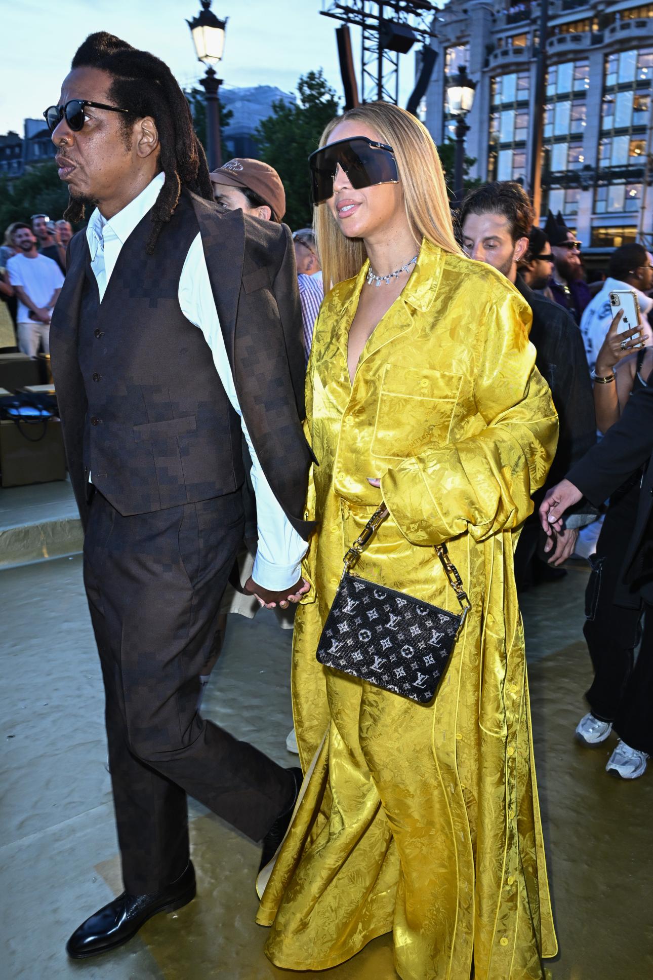 Μπιγιονσέ και Jay-Z στο men's fashion show της Louis Vuitton -Όλα τα ...
