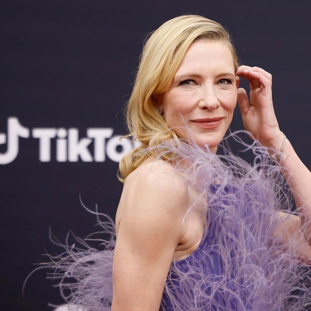 Δημιουργία της Stella McCartney το φόρεμα της Κέιτ Μπλάνσετ/ Φωτογραφία: Instagram/ @cate.blanchett