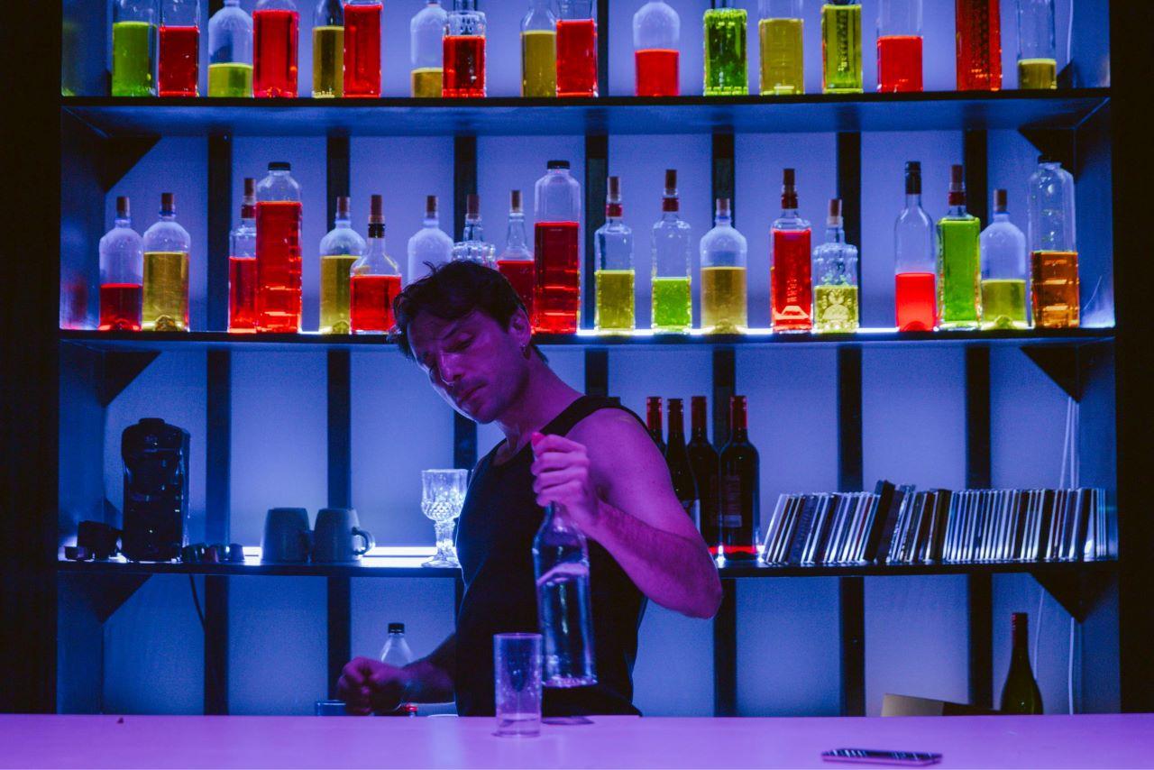 Δευτέρα και Τρίτη θεατρικές παραστάσεις