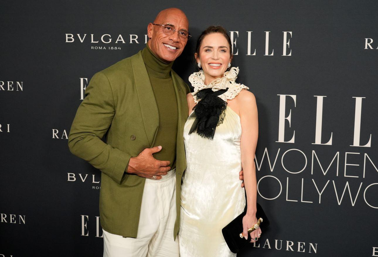 Η Έμιλι Μπλαντ με τον Ντουέιν Τζόνσον/ Φωτογραφία: AP 