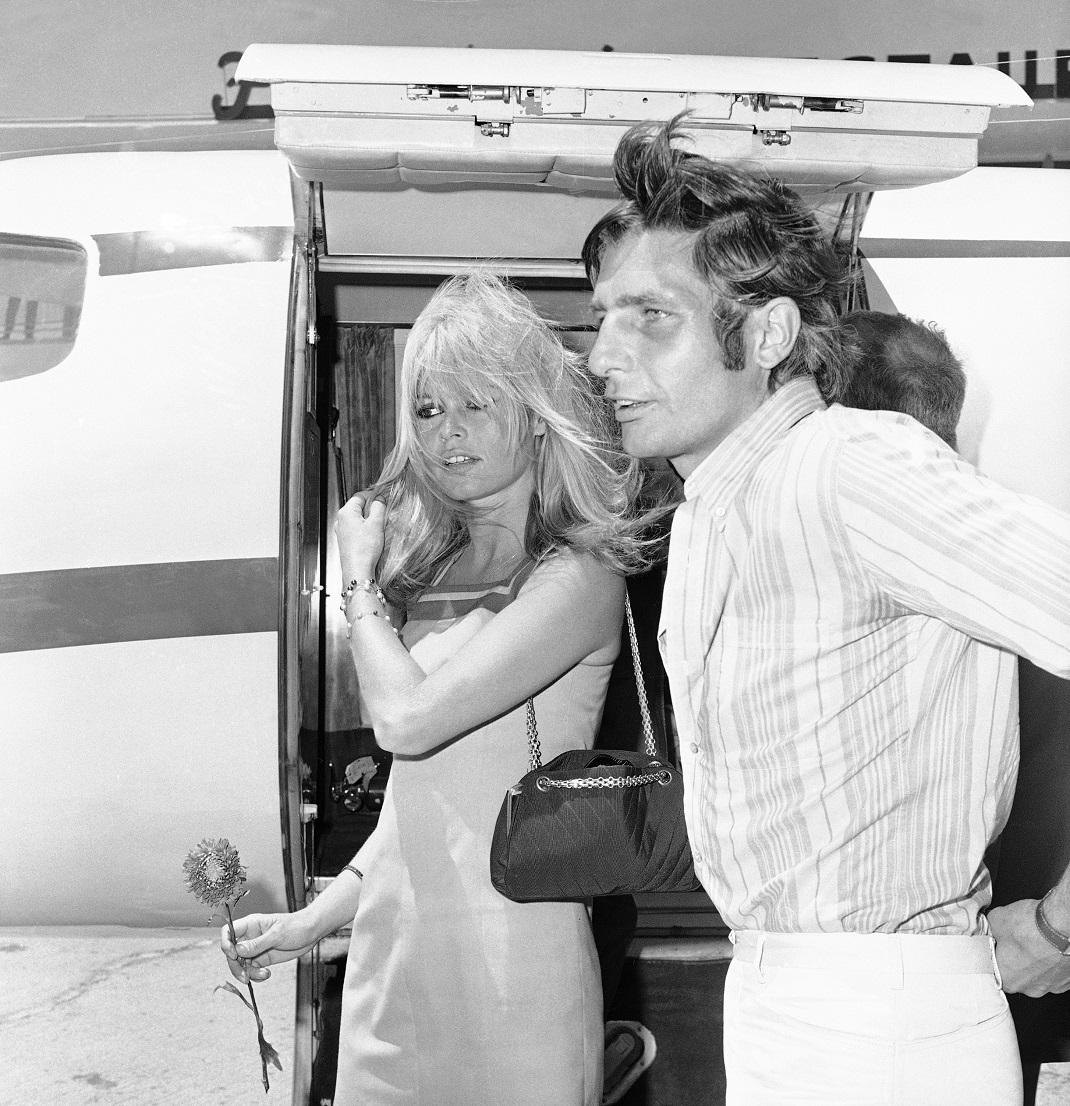 Με τον σύζυγό της, τον Γερμανό εκατομμυριούχο Γκίντερ Ζακς/ Φωτογραφία: AP Images