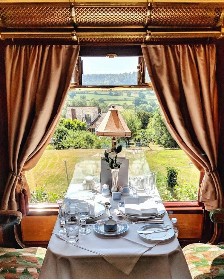  Φωτογραφία: instagram/@belmondbritishpullman  
