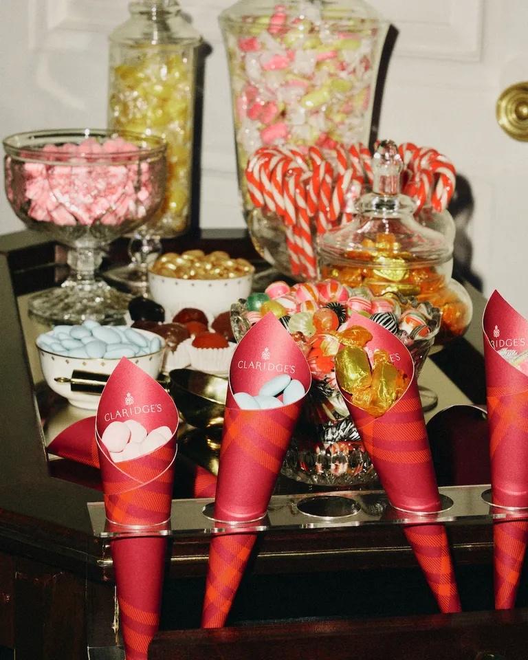 Τα γλυκά της Burberry