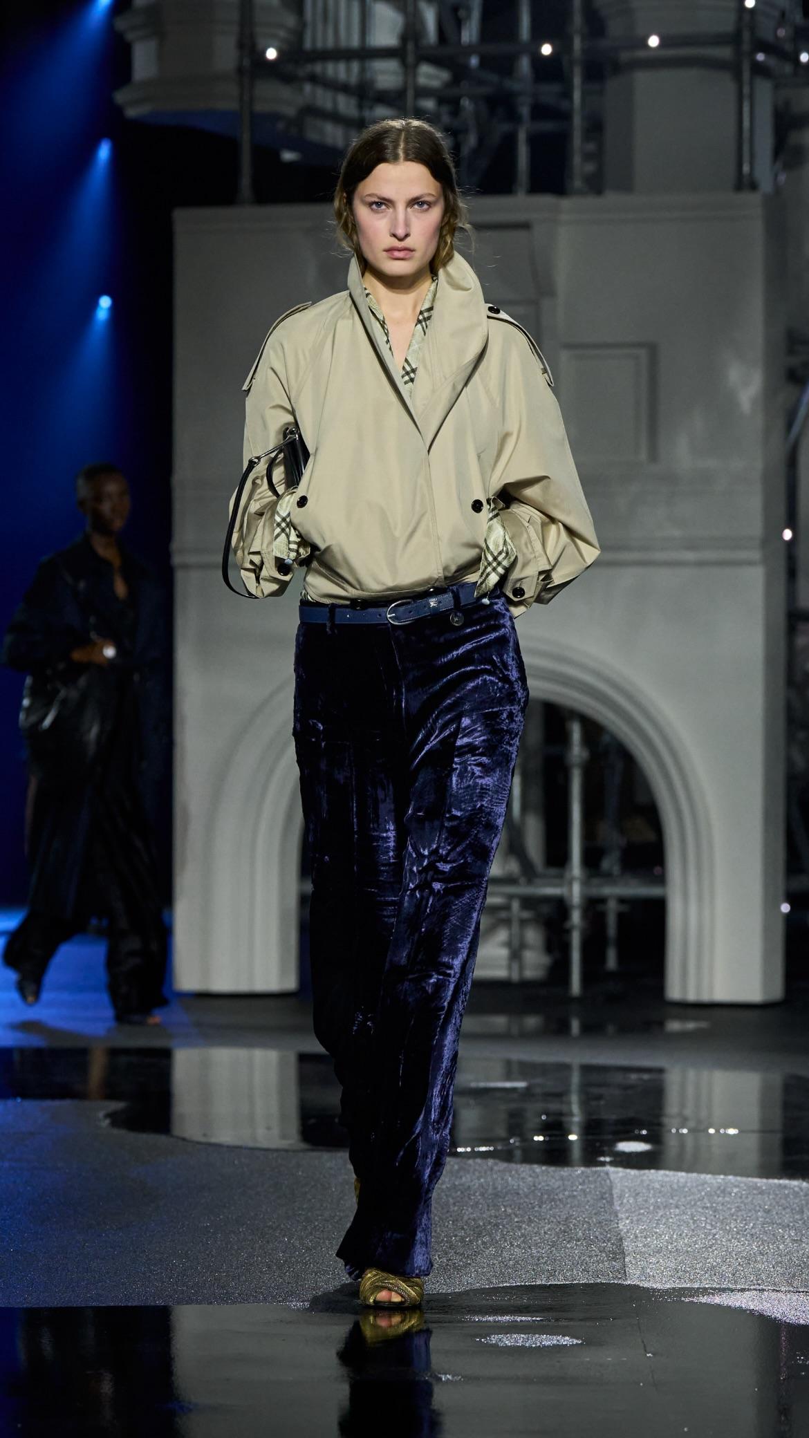 Burberry F/W 2026-2027