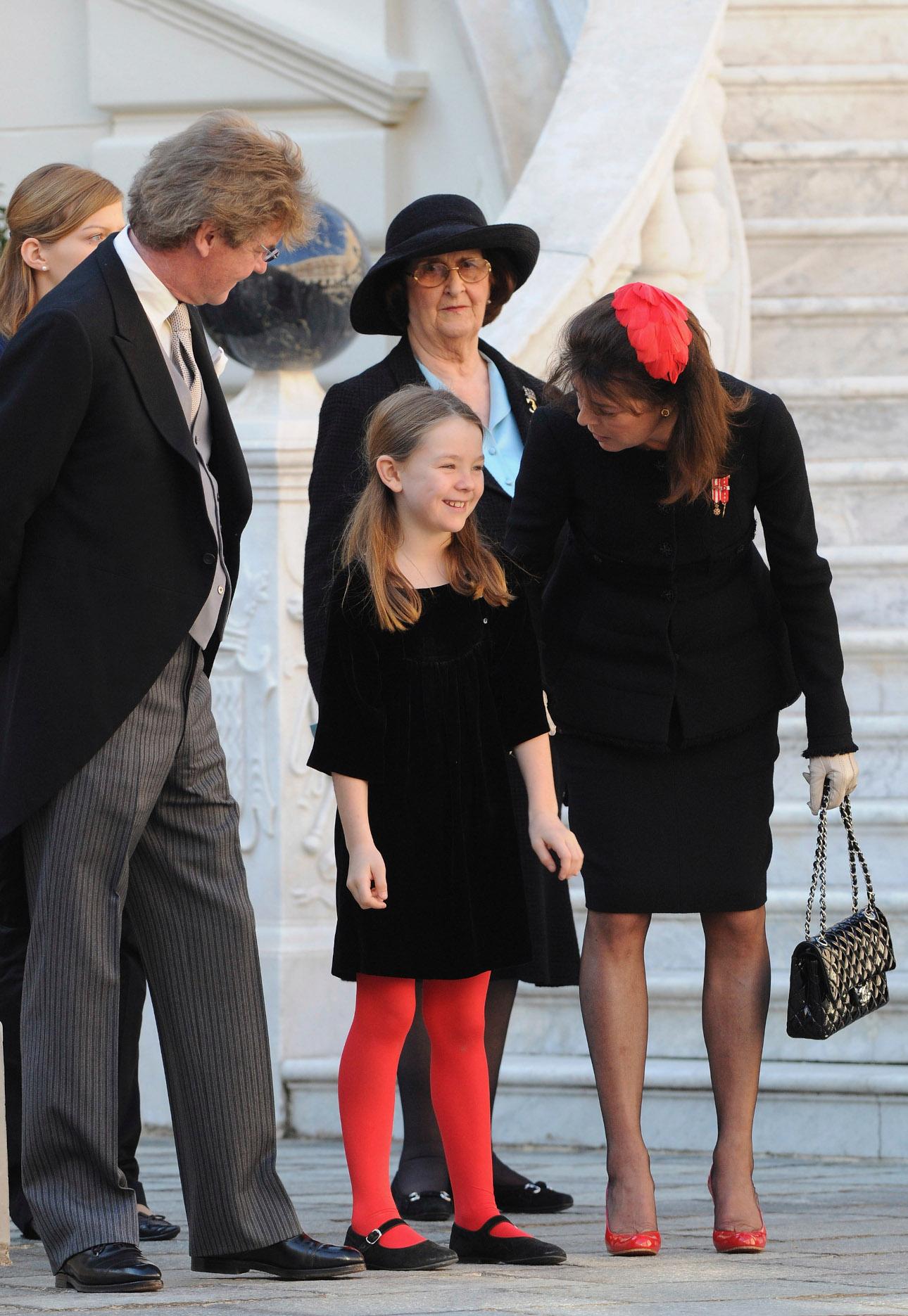 Η Καρολίνα του Μονακό με τον ﻿Ερνέστο-Αύγουστο και την κόρη τους το 2008/Φωτογραφία: AP Photo