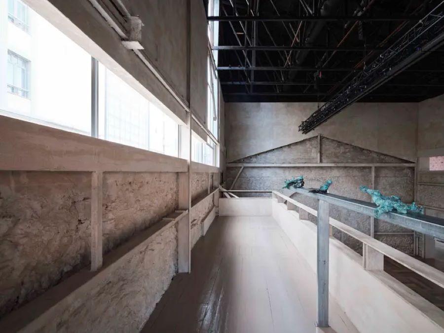 Το Castor Place αποτυπώνει με χαρακτηριστικό τρόπο τη νέα εποχή του Πειραιά/ Φωτογραφία: Γιώργος Καπλανίδης 