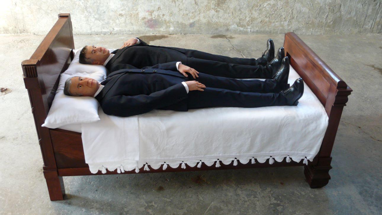 Έργο του  Maurizio Cattelan/ Φωτογραφία: Ίδρυμα ΔΕΣΤΕ