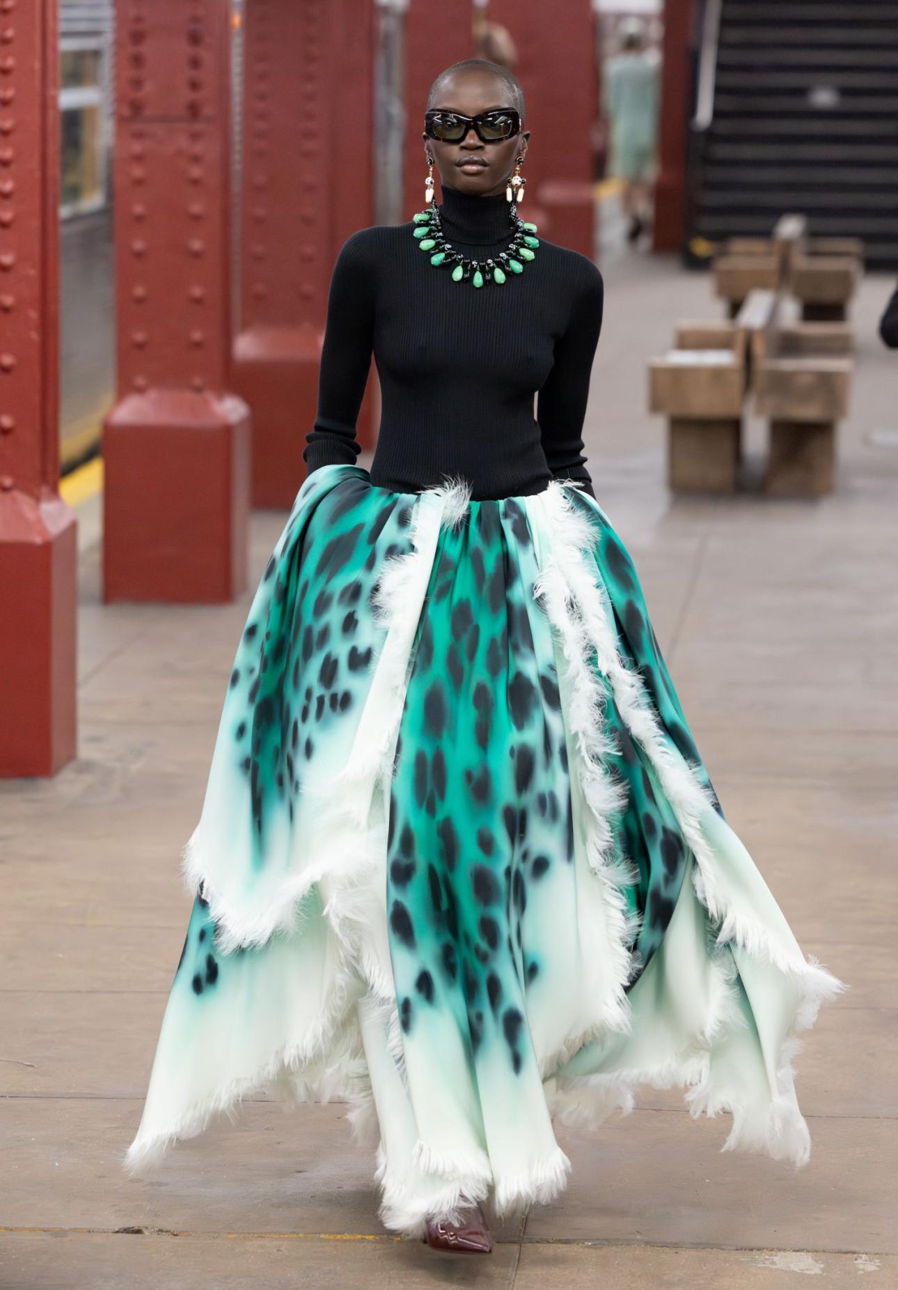 CHANEL 2025/26 Métiers d'art fashion show/AP Images