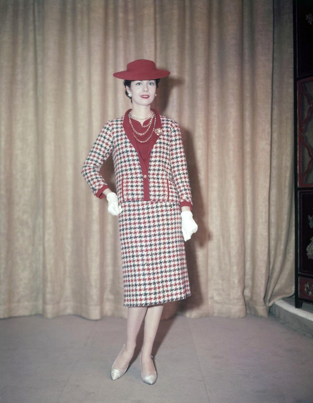 Tweed ταγέρ της Chanel/ AP Images