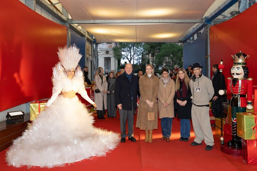 Η πριγκίπισσα Σαρλίν με τον πρίγκιπα Αλβέρτο/ Φωτογραφία: Instagram/ @palaisprincierdemonaco 