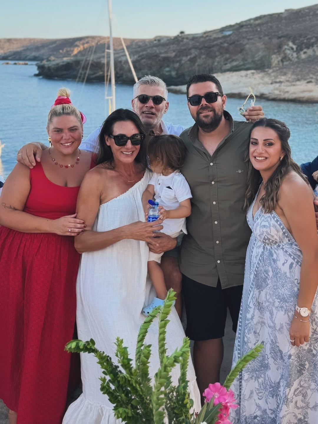 Η Δανάη Μπάρκα έγινε νονά/ @danai_barka