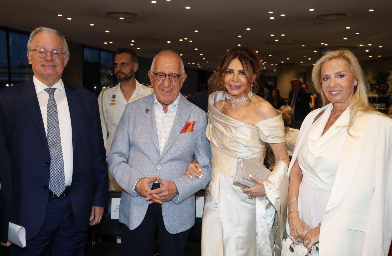 Κωνσταντίνος Τασούλας, Νικήτας Κακλαμάνης, Μιμή Ντενίση, Έλενα Μακρή/ Φωτογραφία: NDP Photo Agency