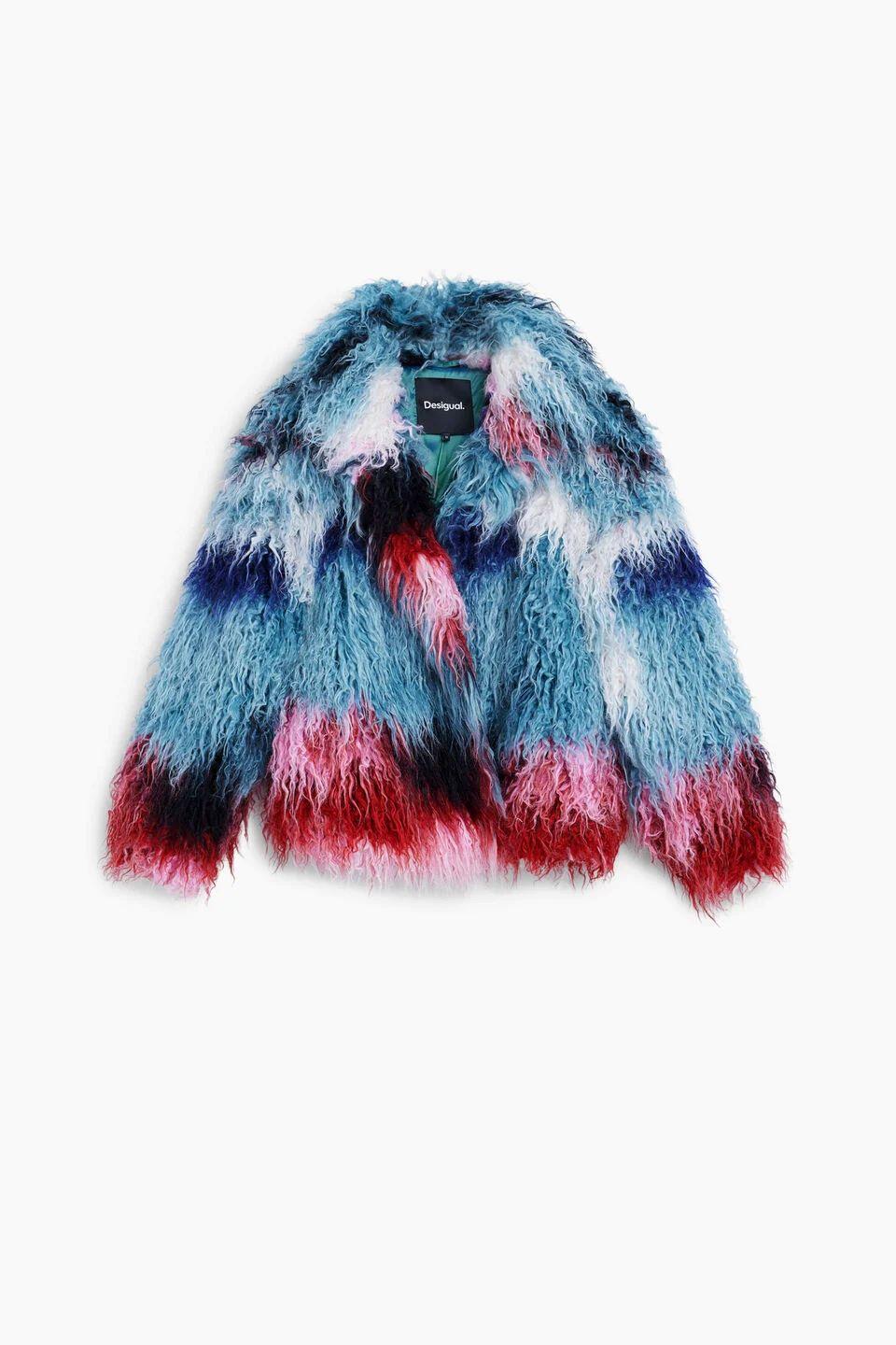 Το Desigual παλτό/ Φωτογραφία: Desigual