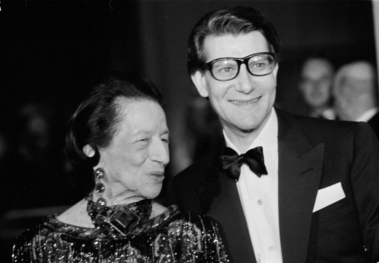 Diana Vreeland και Yves Saint Laurent στο Μet Gala 1983/ AP Photo/Ron Frehm