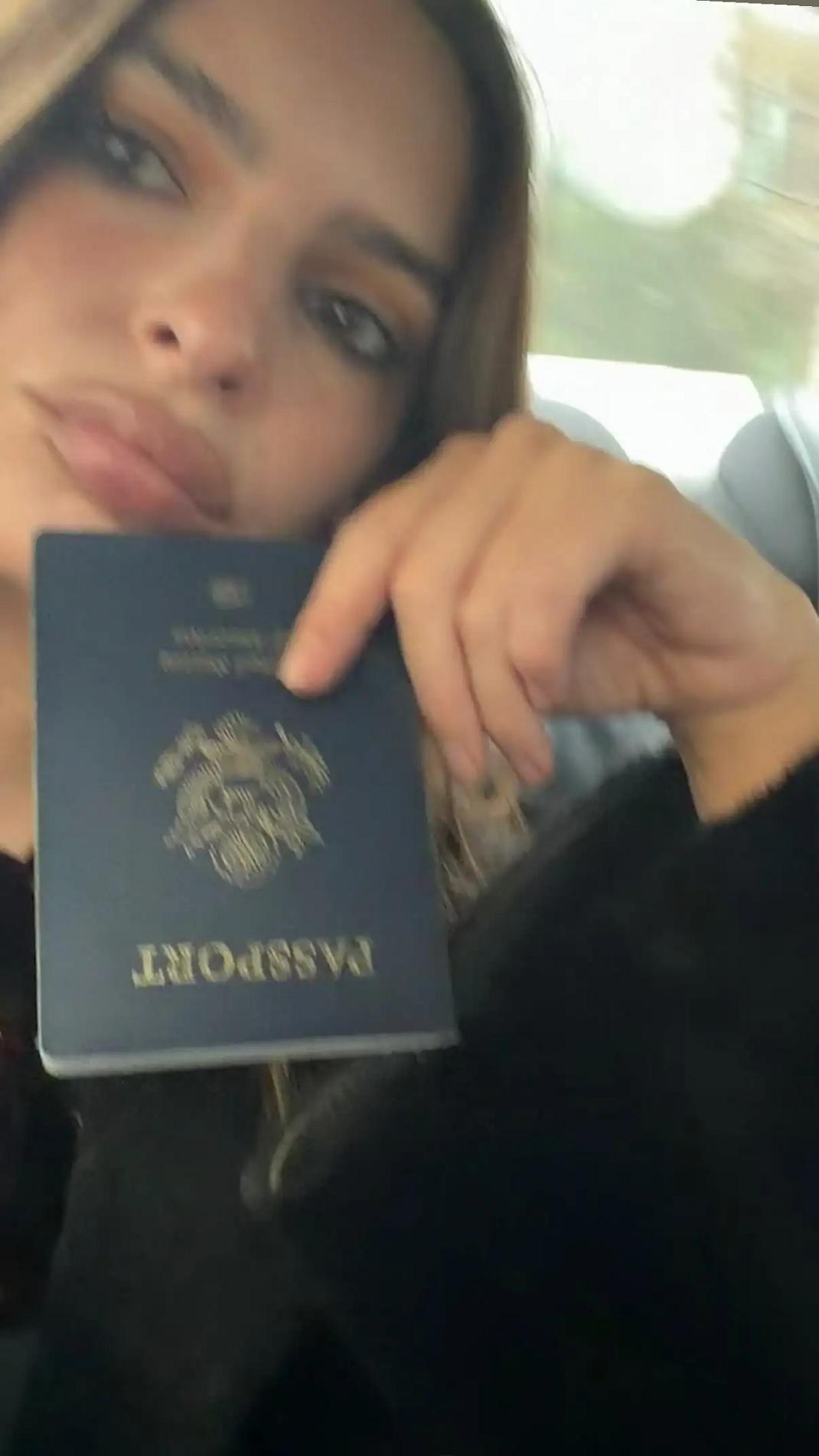 Φωτογραφία Instagram/Emily Ratajkowski