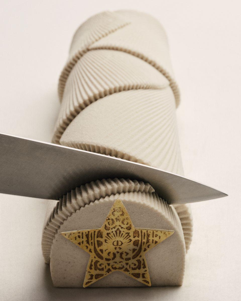 Γλυκιά δημιουργίά του Γιανίκ Αλενό/ Φωτογραφία: Dior