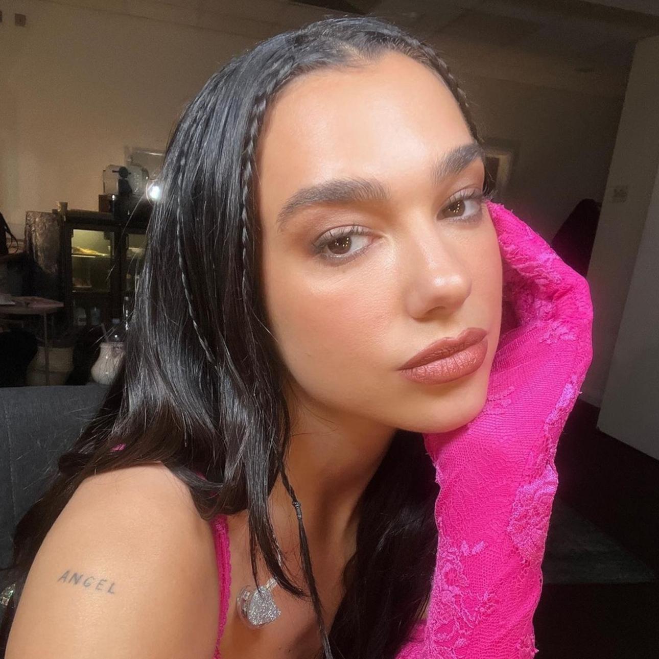 Instagram: @dualipa