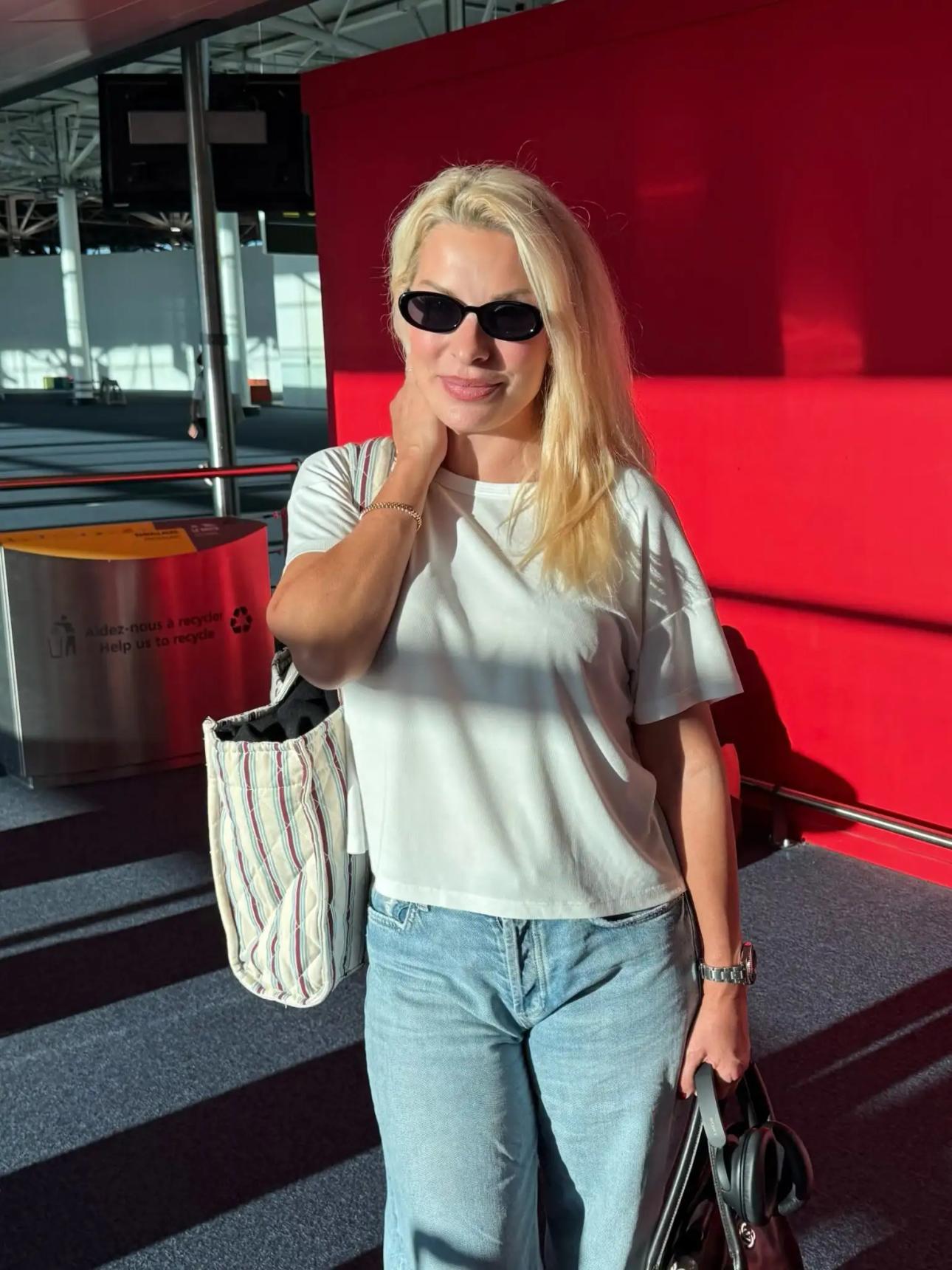 Ελένη Μενεγάκη/ @elenimenegaki