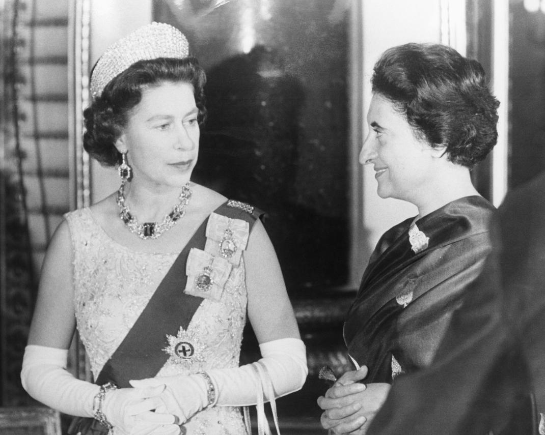 Με την Βασίλισσα Ελισάβετ /Φωτογραφία: AP Images