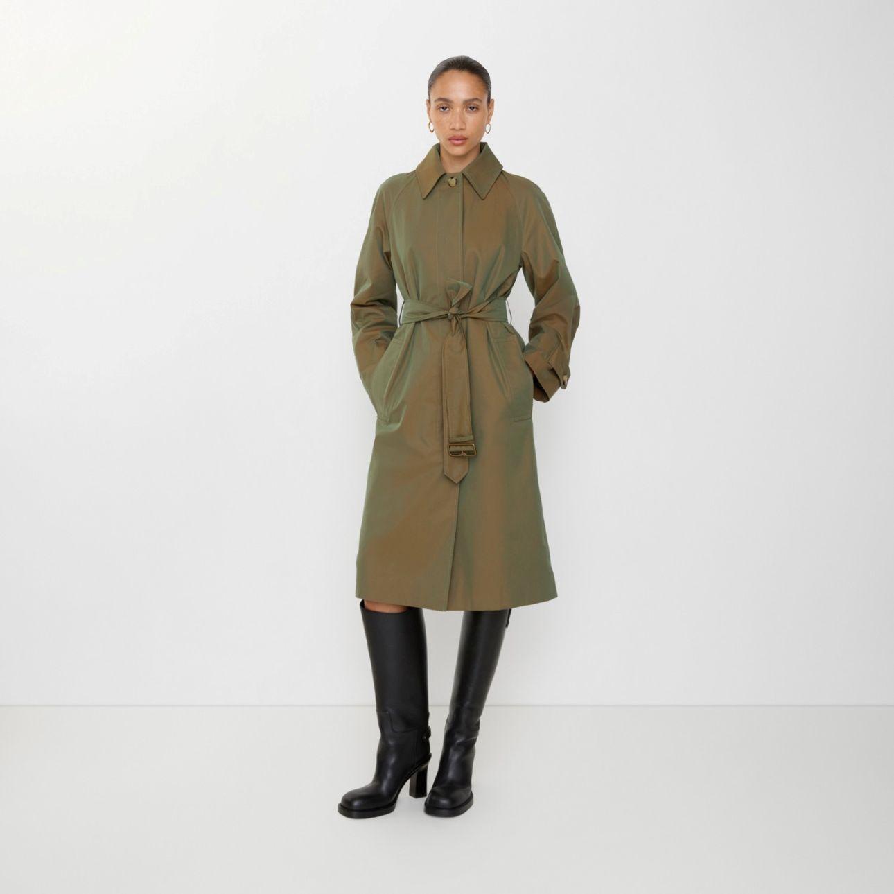 Παλτό Burberry, €2,490 / Φωτογραφία: Burberry 