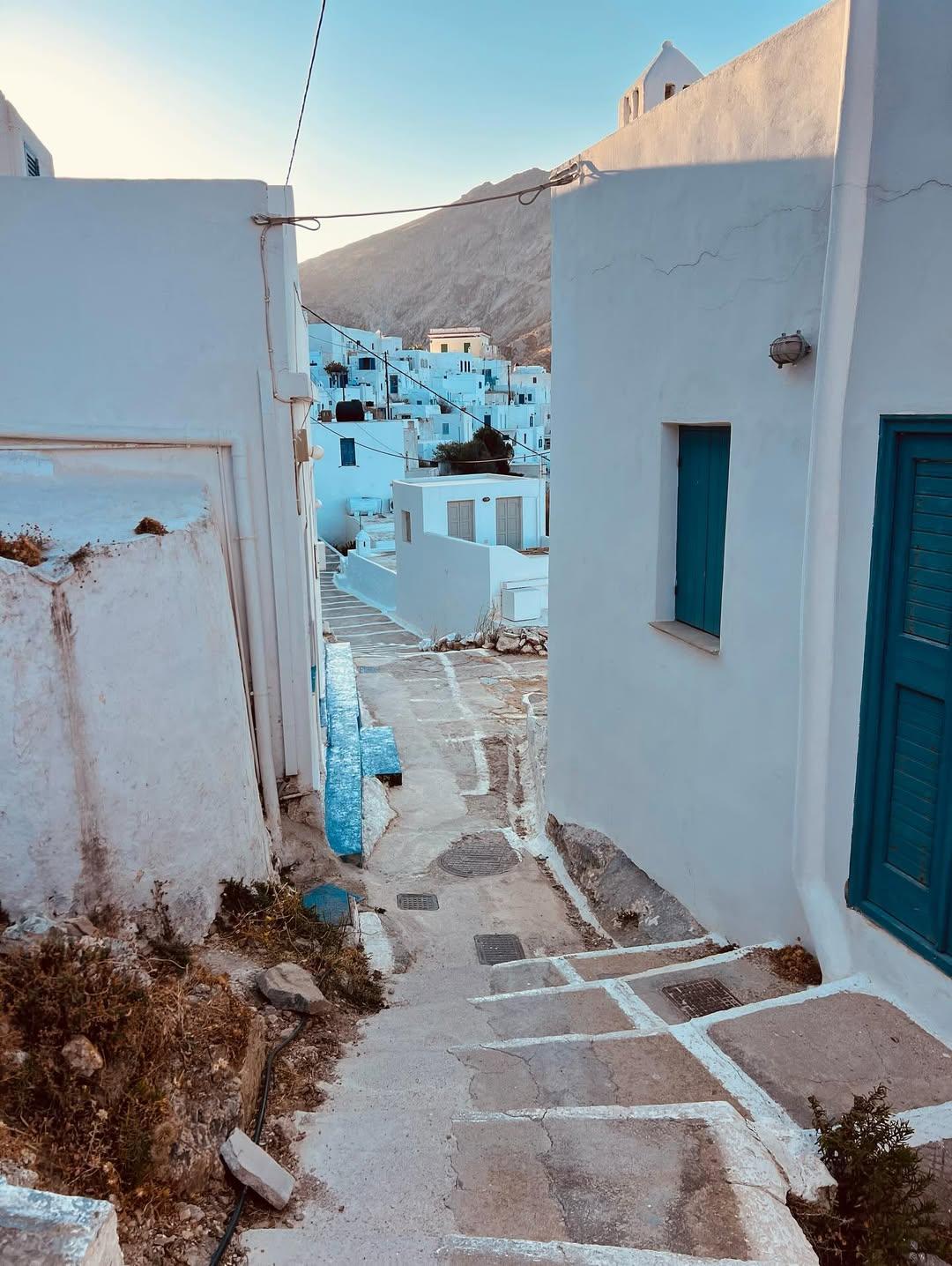 Οι φωτογραφίες της Έλλης Κοκκίνου από τη Σέριφο/ @ellikokkinou