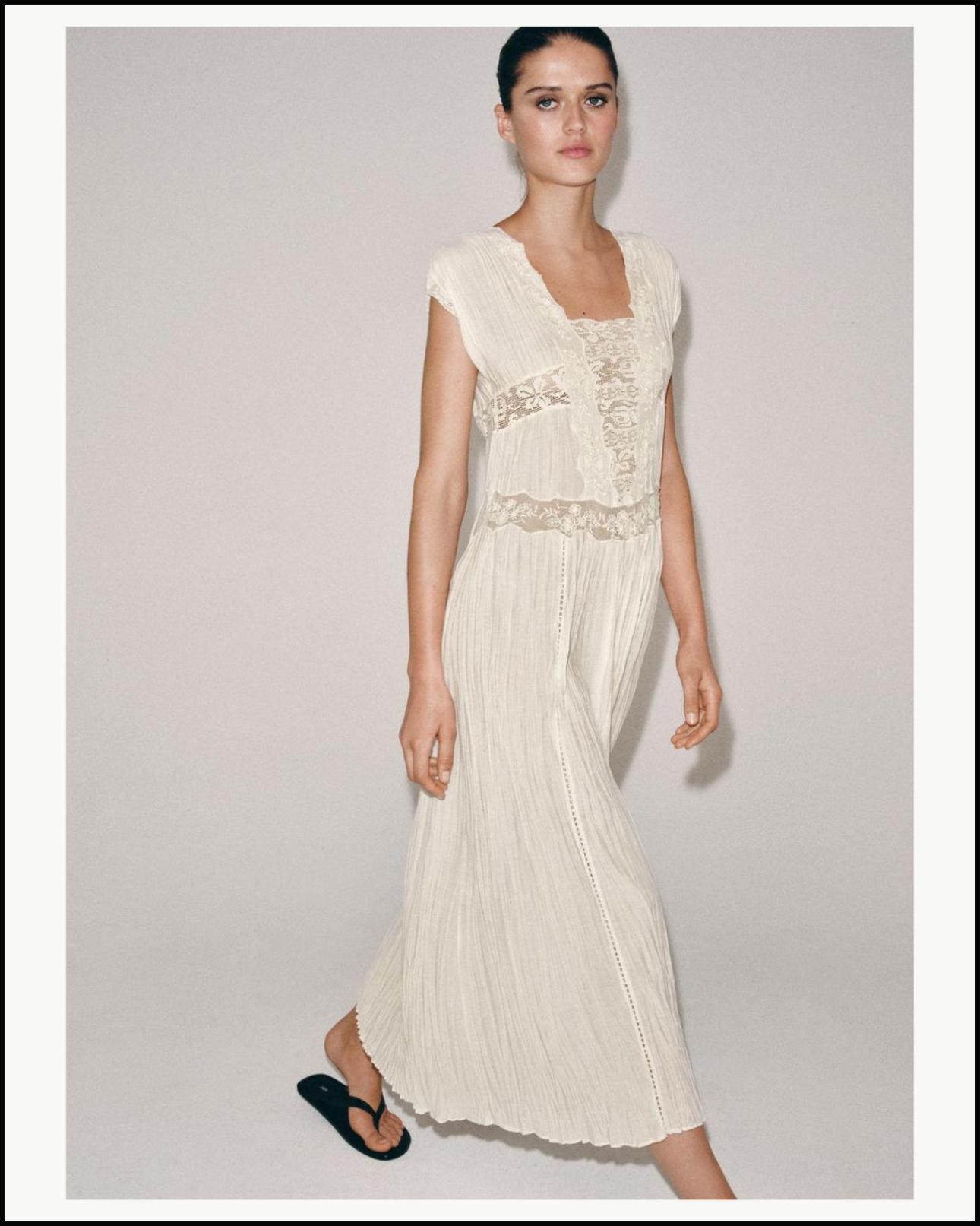 Φόρεμα, €59,95, Zara, zara.com