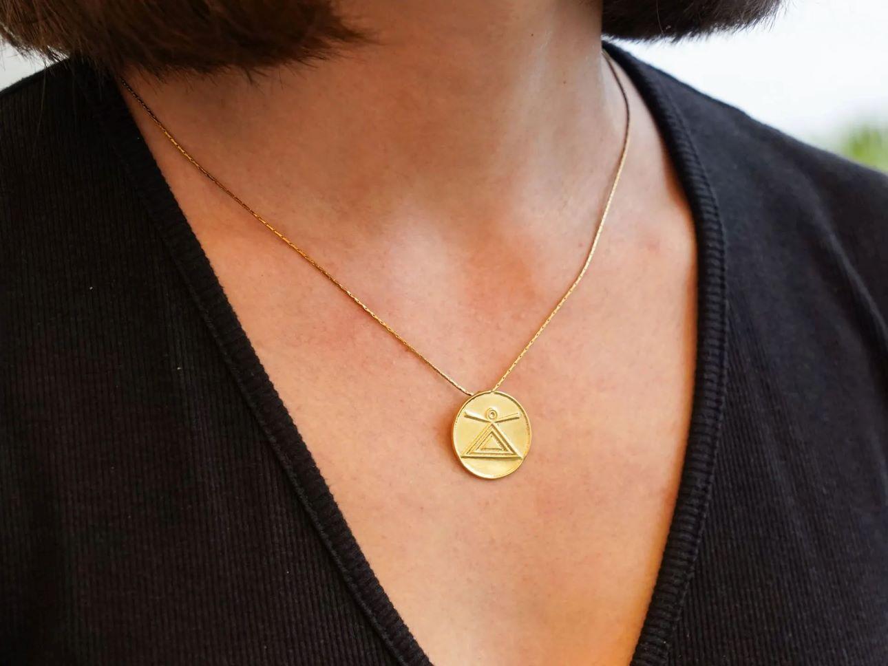 Το γούρι Τανίτ/ Φωτογραφία: Γιώργος Λαμπρόπουλος © Μουσείο Κυκλαδικής Τέχνης