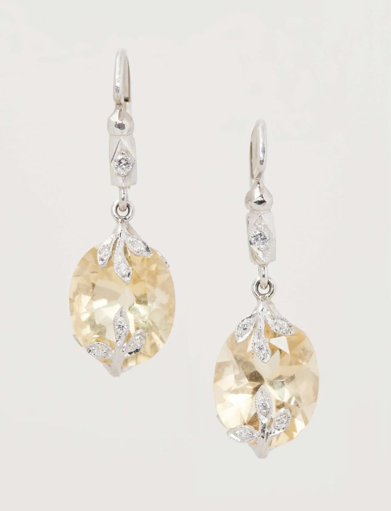 To αντικείμενο 13 αφορά ένα ζευγάρι σκουλαρίκια με διαμάντια Cathy Waterman/Φωτογραφία: Julien's Auctions