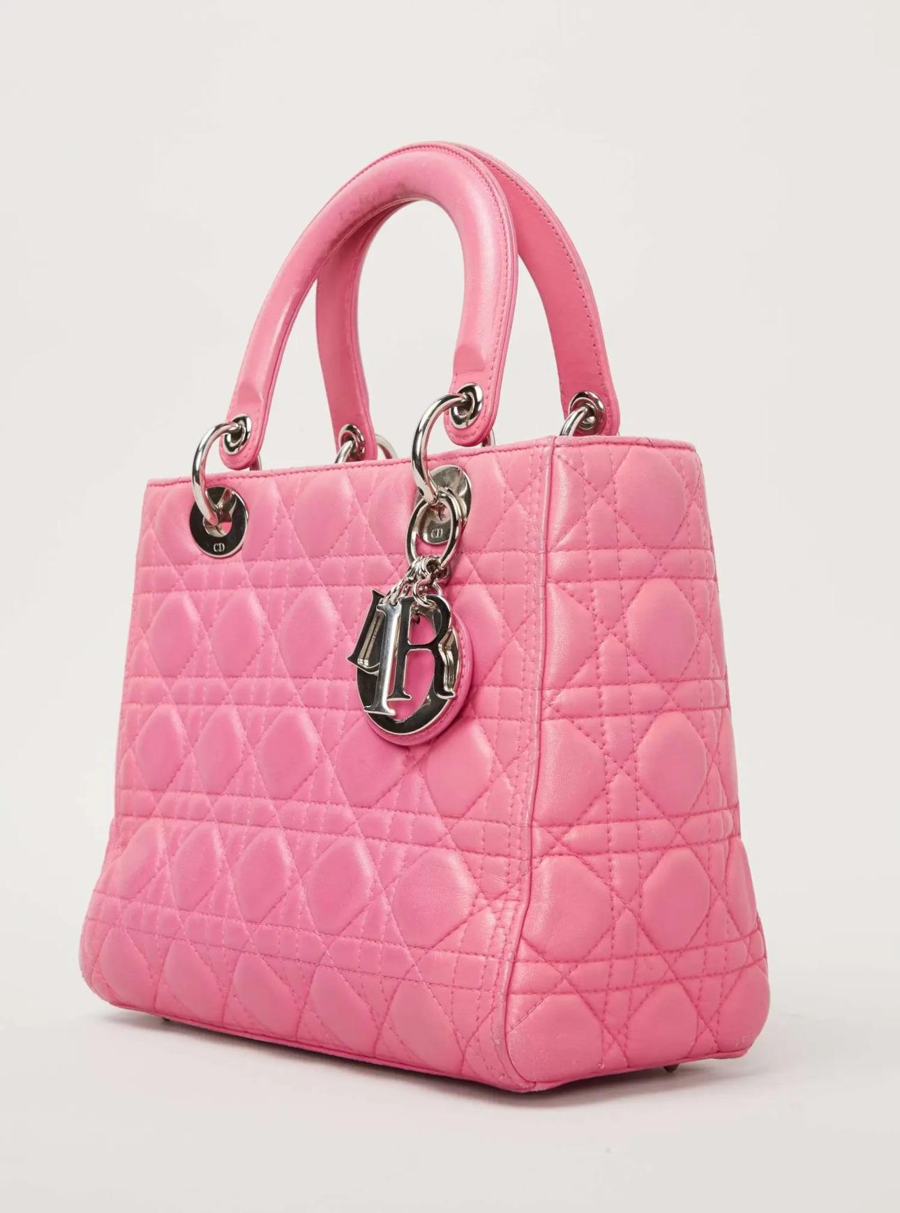 Το αντικείμενο 267 είναι μια τσάντα Dior / Φωτογραφία: Julien's Auctions  