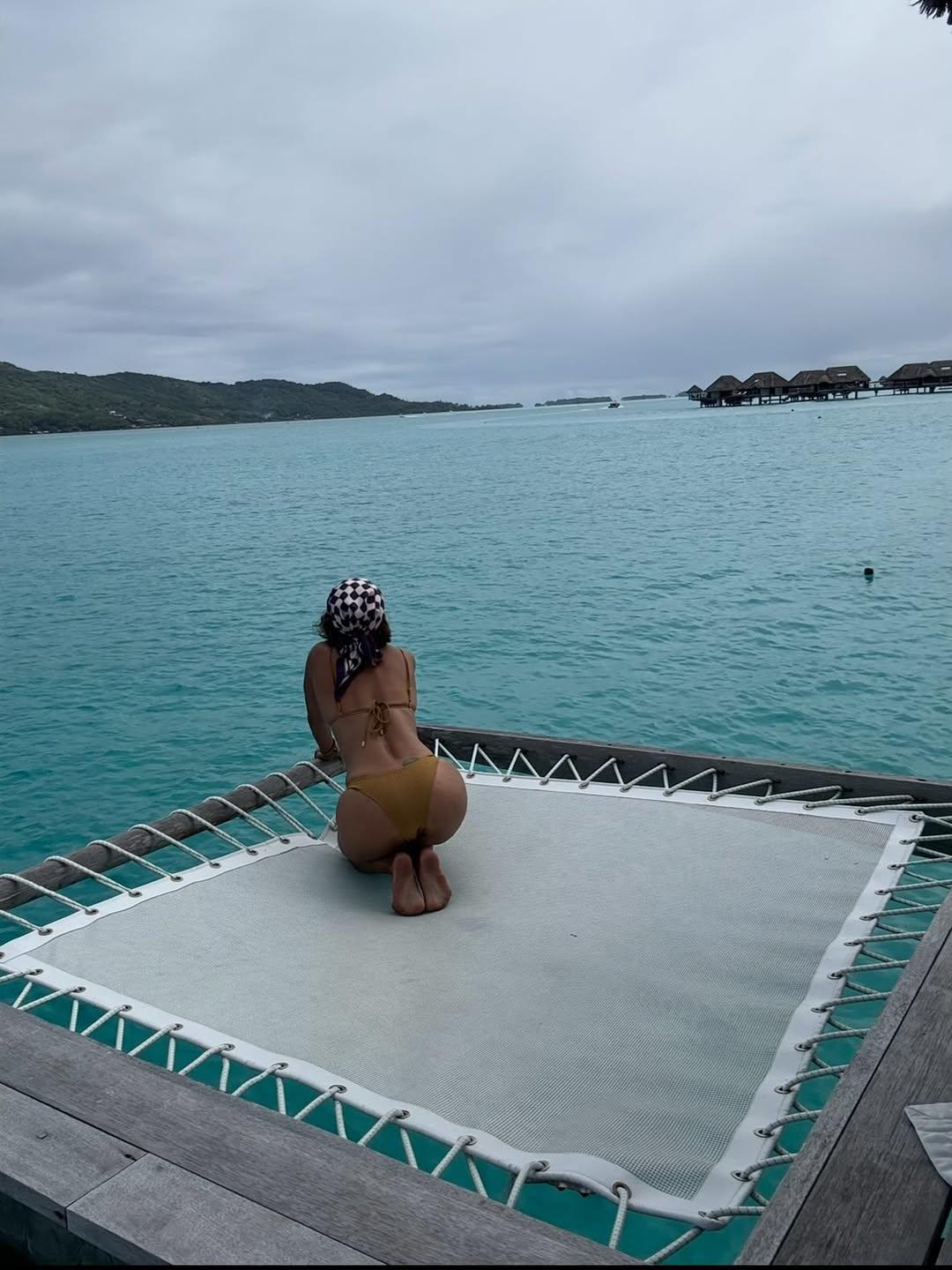  Η Χάλι Μπέρι με μπικίνι/ Φωτογραφία: Instagram/ @halleberry 