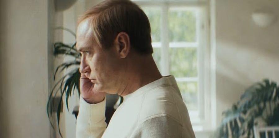 Ο Τζουντ Λο ως Βλάντιμιρ Πούτιν στη νέα του ταινία/ Φωτογραφία: Gaumont 