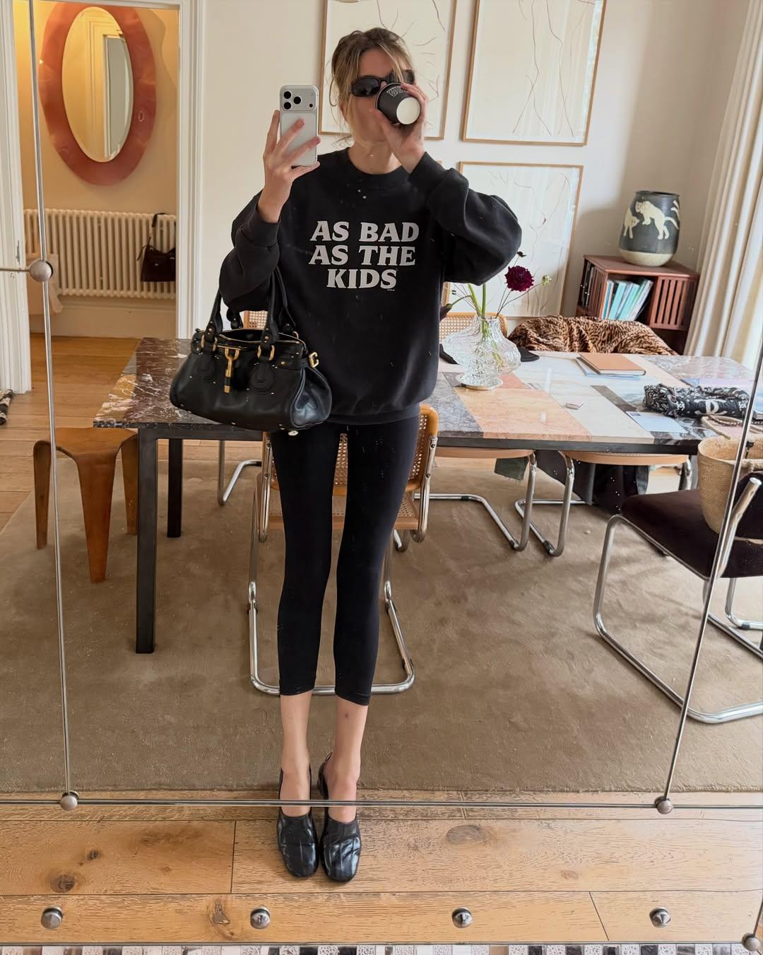 Φωτογραφία: IG @camillecharriere