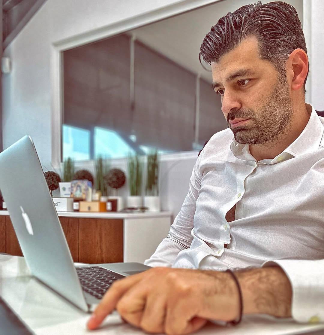 Φωτογραφία Instagram/Yannis Karypidis