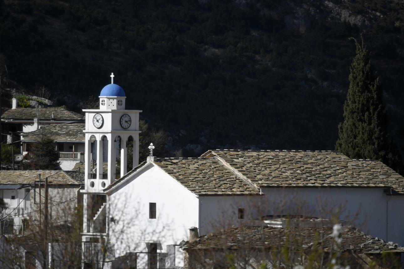 Ένα από τα πιο όμορφα διατηρητέα χωριά της Πελοποννήσου, με ιστορία που χάνεται στους αιώνες.