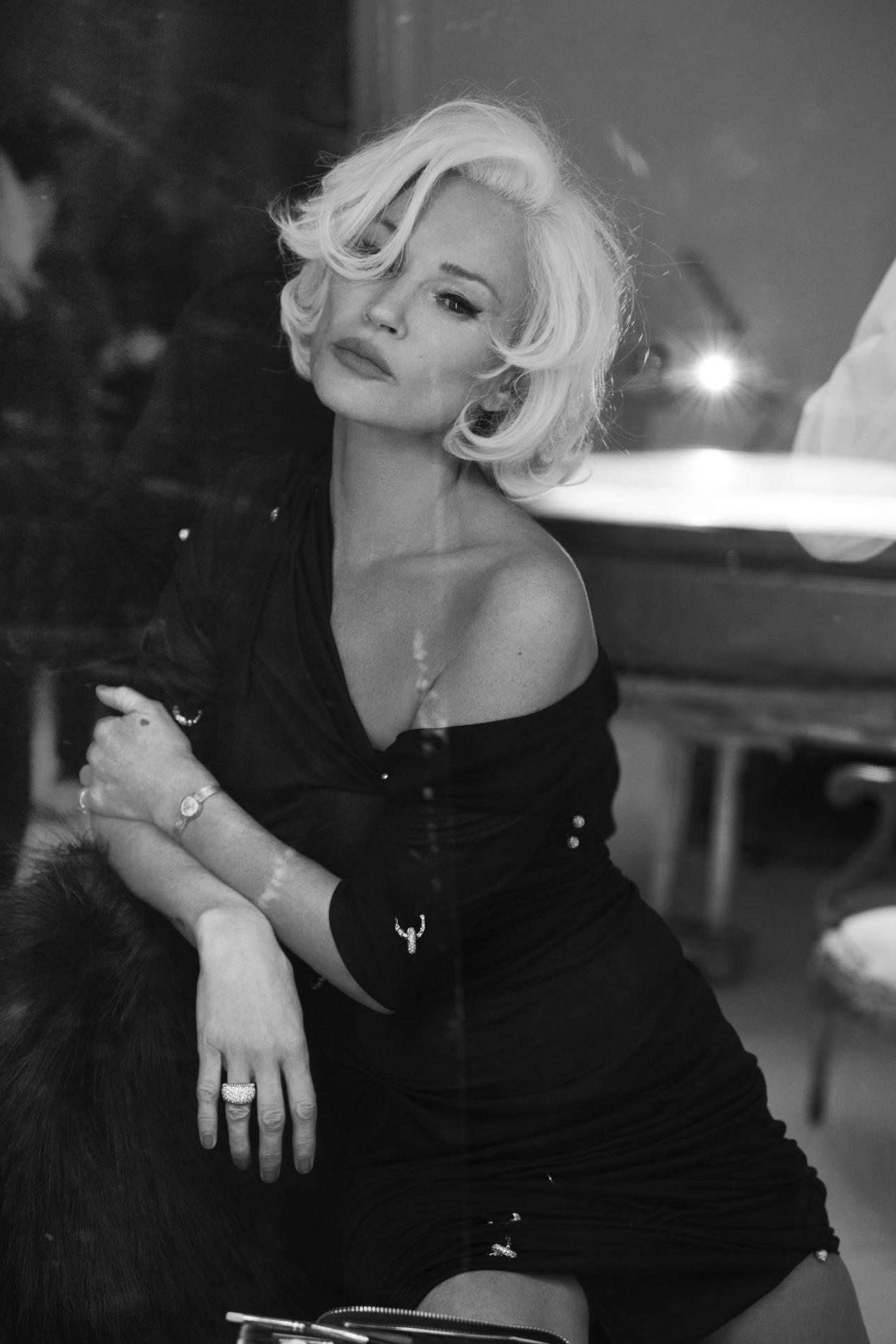 Φωτογραφία: @showstudio