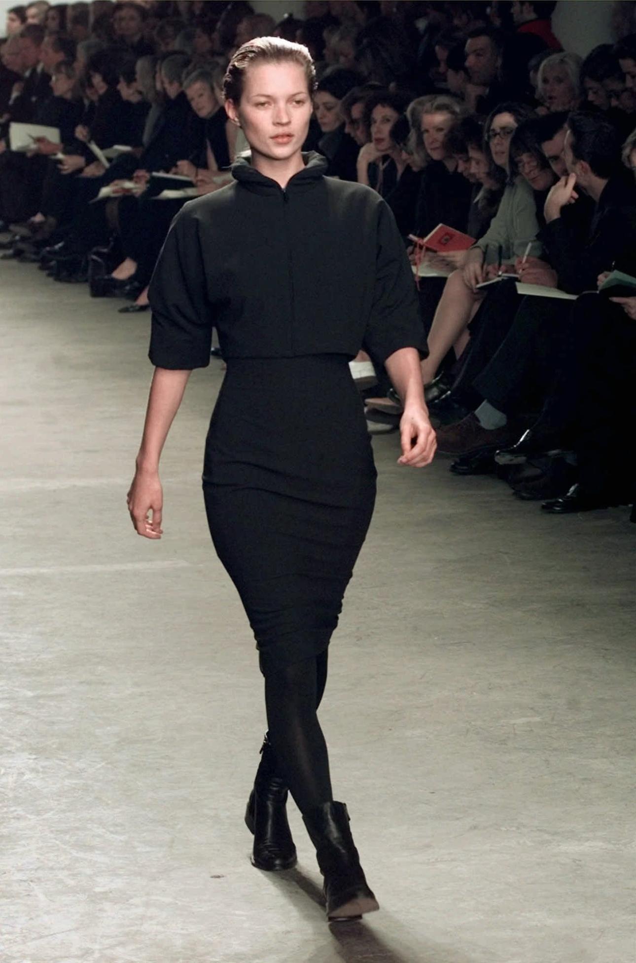 Η Κέιτ Μος με Calvin Klein/Φωτογραφία:AP Photo