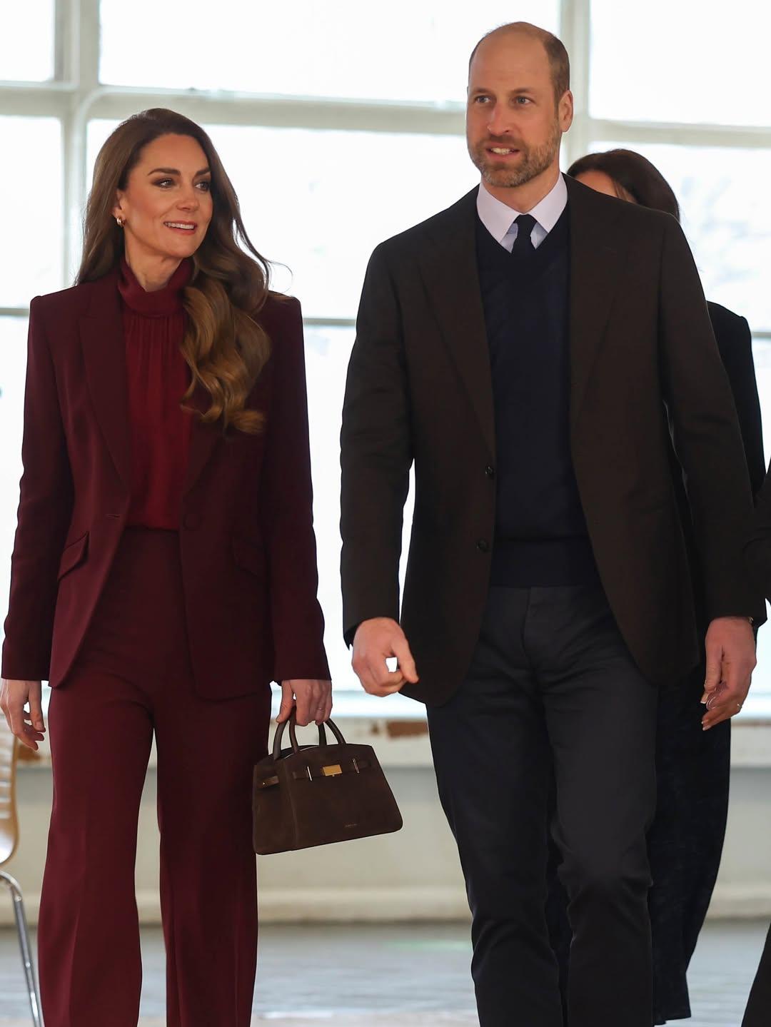 Η Κέιτ Μίντλετον με τον πρίγκιπα Ουίλιαμ στην επίσκεψη στο νοσοκομείο Charring Cross/ Φωτογραφία: Instagram/ @princeandprincessofwales