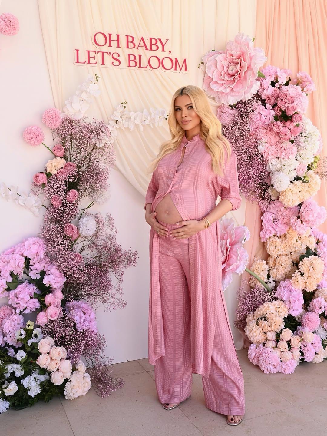 Το κομψό look Zeus &amp; Dione/ @katken85