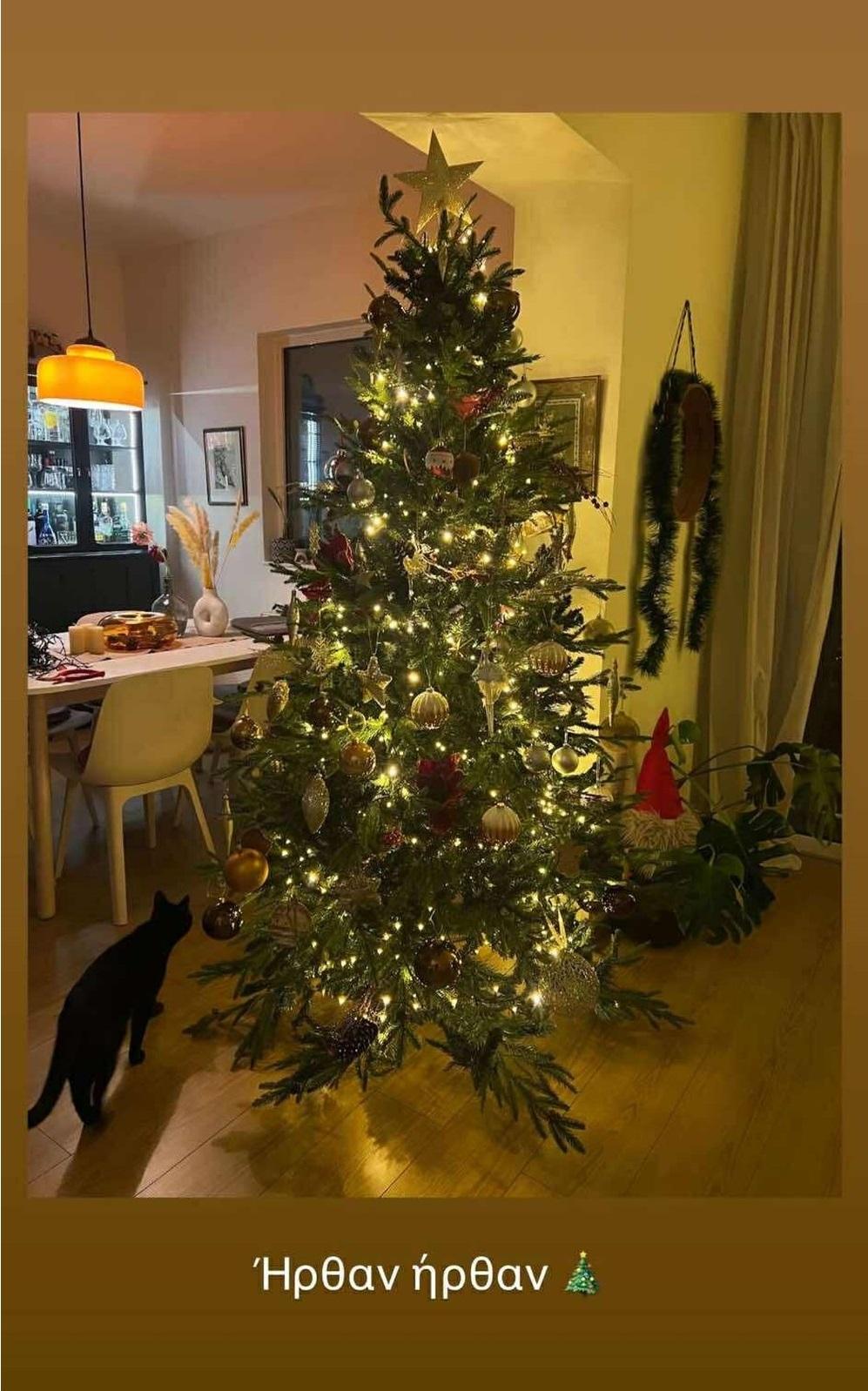 Το σαλόνι της Κατερίνας Παπουτσάκη/ @katerina_papoutsaki