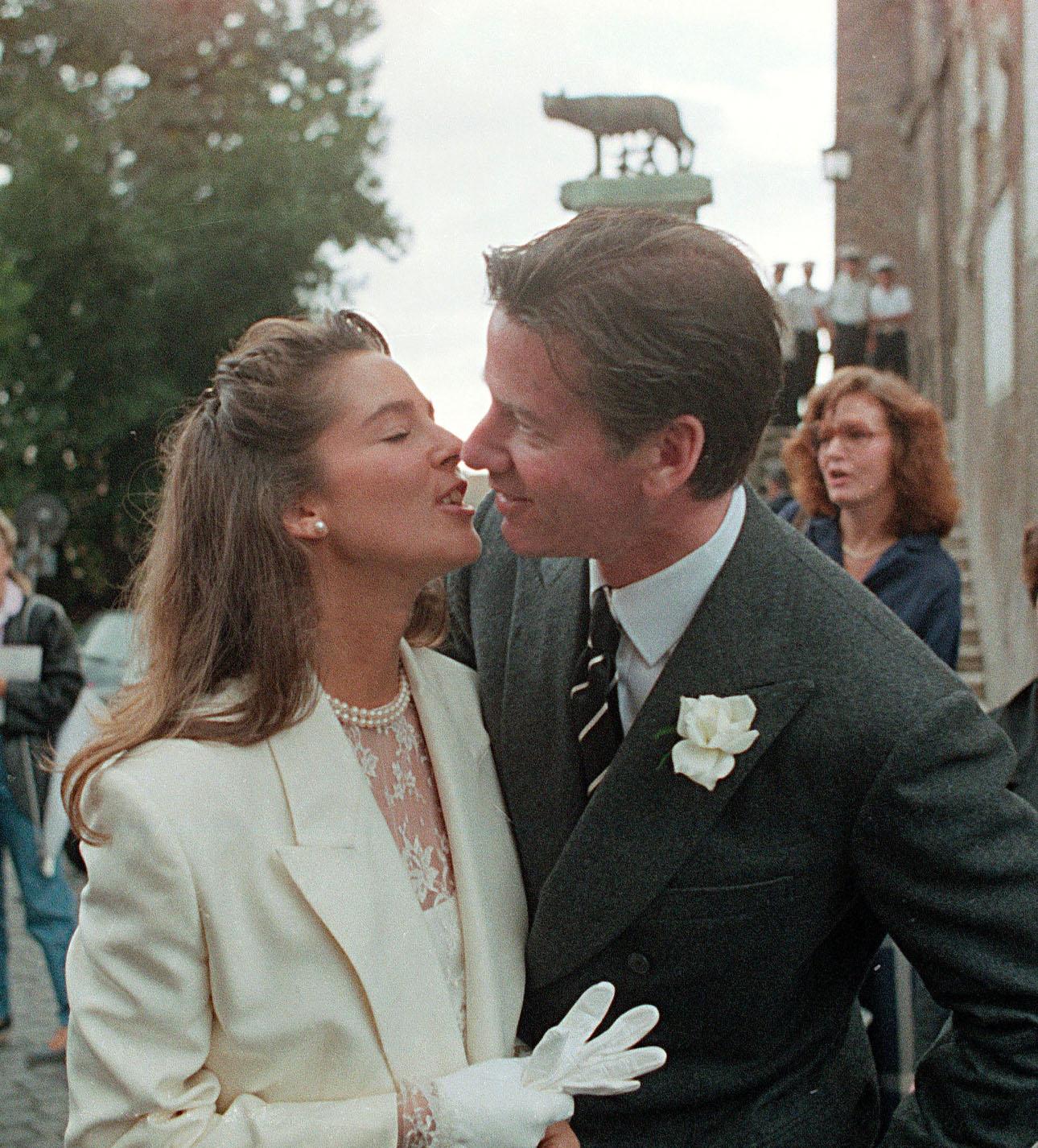 Κέλι και Κάλβιν Κλάιν στο γάμο τους το 1986/Φωτογραφία: AP Photo