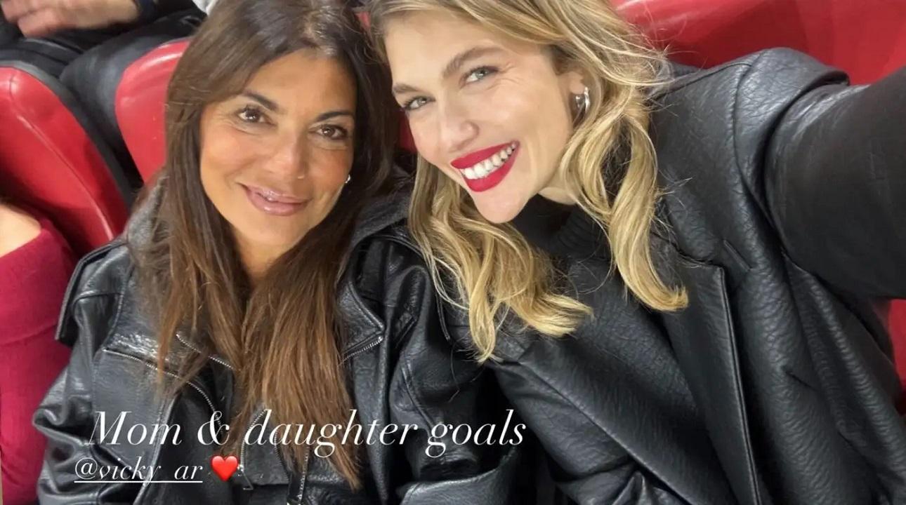 Η Κλέλια Ανδριολάτου με τη μητέρα της