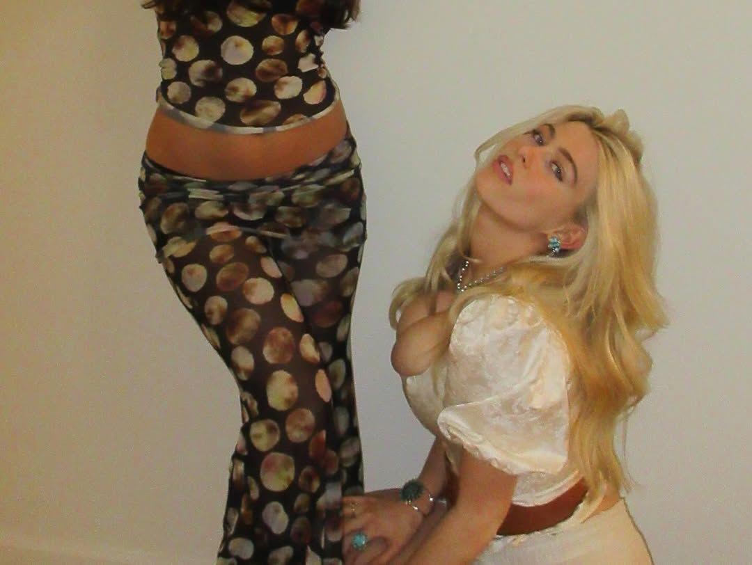 Η Κλεμεντάιν, κόρη της Κλόντια Σίφερ/ Φωτογραφία: Instagram/ @clementinevaughn