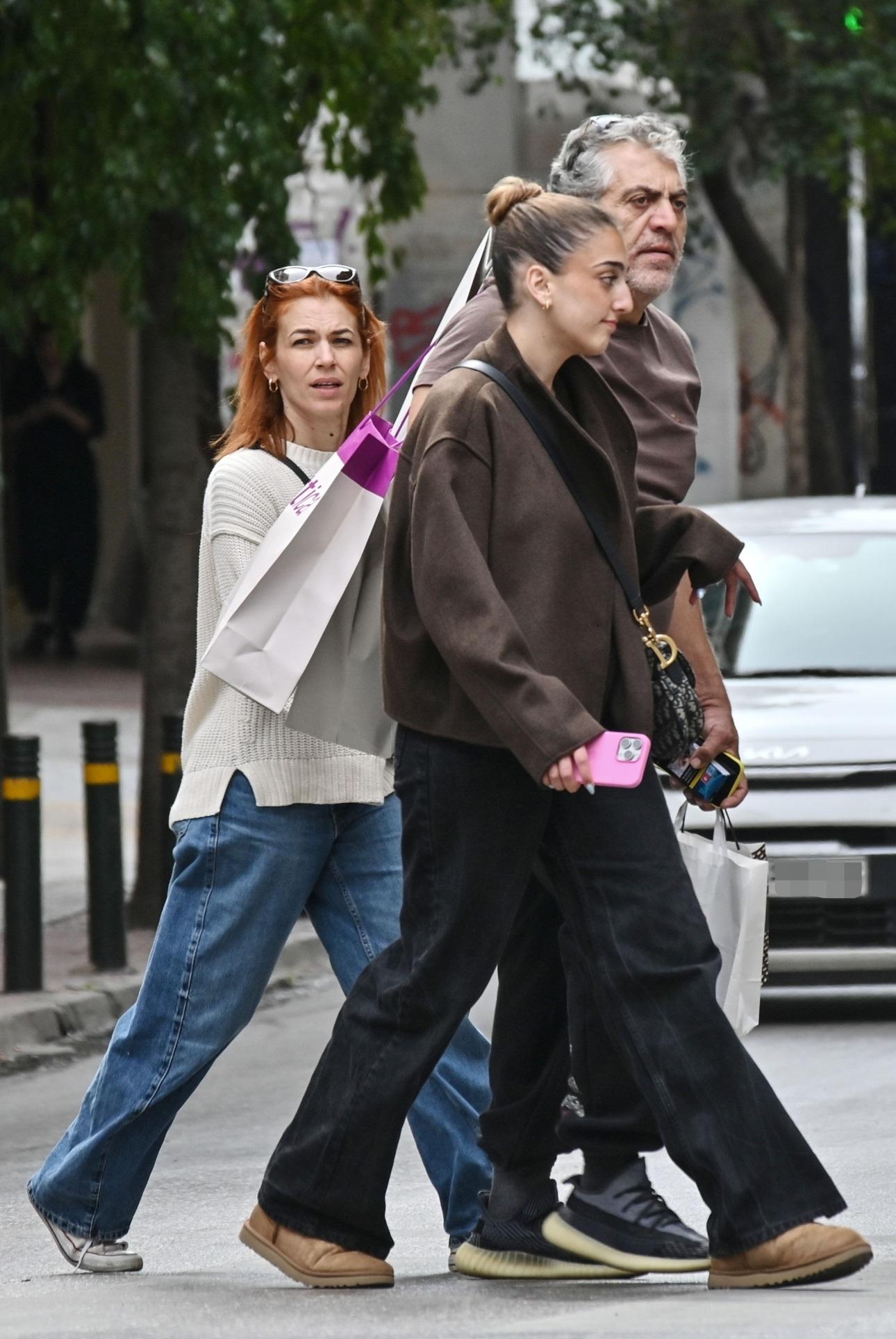 Ο Κούλλης Νικολάου με τη σύζυγό του, Κλαίρη, και την κόρη τους, Ελένη/ NDP Photo Agency